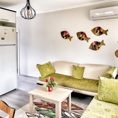 Casa de Férias Portakal Bahçesinde Huzurlu Küçük Ev